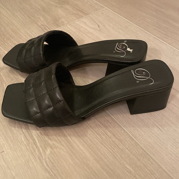 Chunky heels - Picture 2 of 3